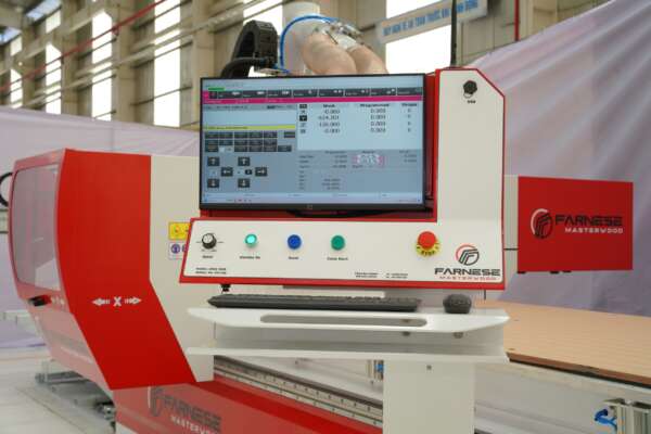 APEX 3 AXIS CNC - Image 4